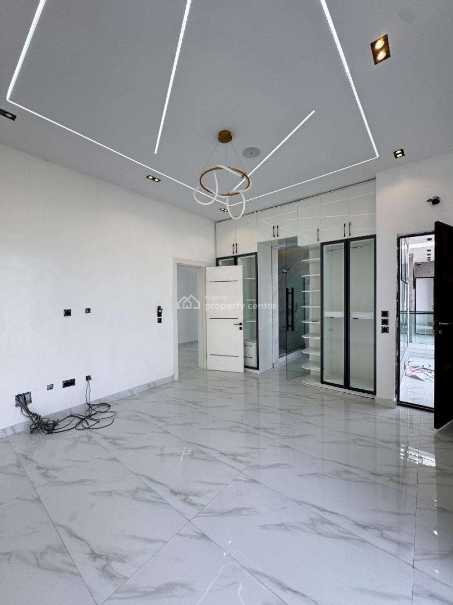 Stunning  4 Bedrooms Semi-detached Duplex with a Bq, Ajah, Lagos, Semi-detached Duplex for Sale