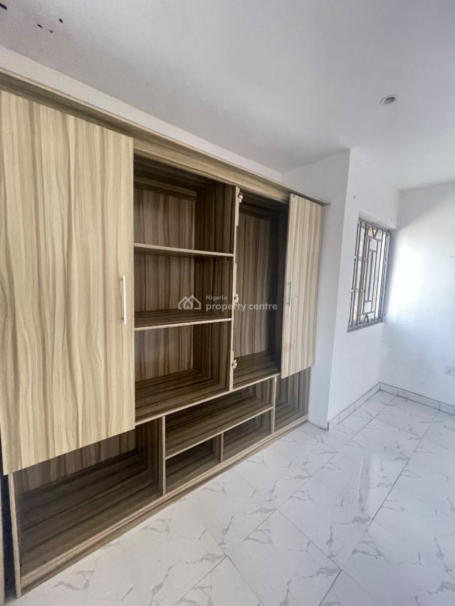 Standard 2 Bedroom Apartment with Enough Packing Space, Blenco Axis, Sangotedo, Ajah, Lagos, Flat / Apartment for Rent