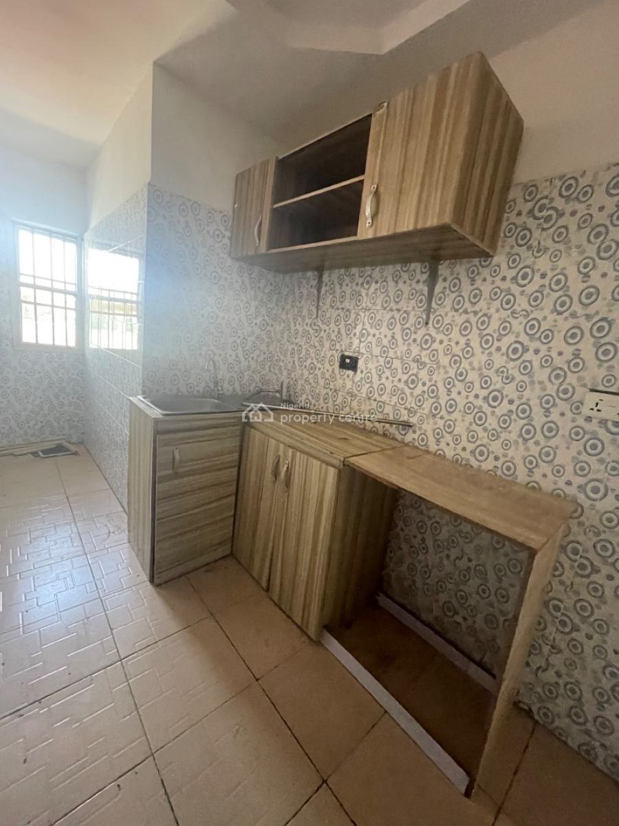 Standard 2 Bedroom Apartment with Enough Packing Space, Blenco Axis, Sangotedo, Ajah, Lagos, Flat / Apartment for Rent