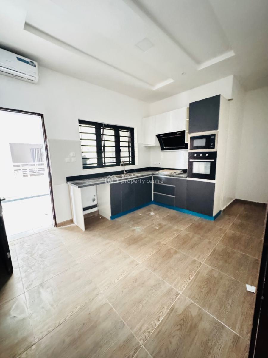 Brand New Spacious 2 Bedroom Apartment, Orchid Road, Lekki, Lagos, Block of Flats for Sale