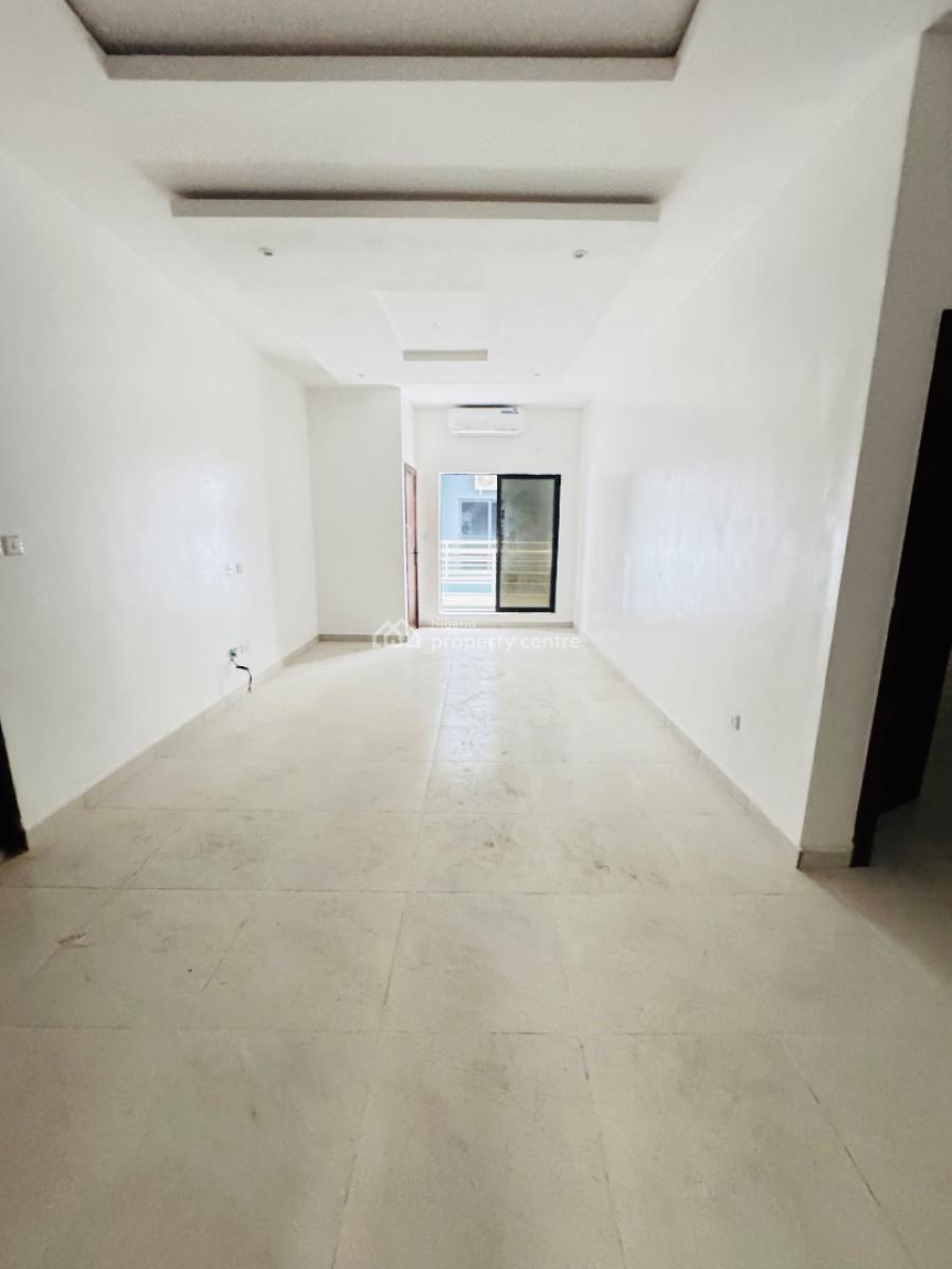 Brand New Spacious 2 Bedroom Apartment, Orchid Road, Lekki, Lagos, Block of Flats for Sale