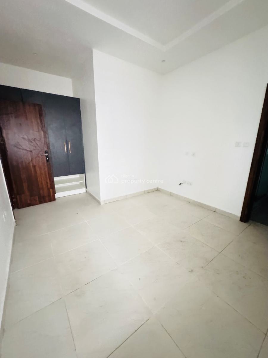 Brand New Spacious 2 Bedroom Apartment, Orchid Road, Lekki, Lagos, Block of Flats for Sale