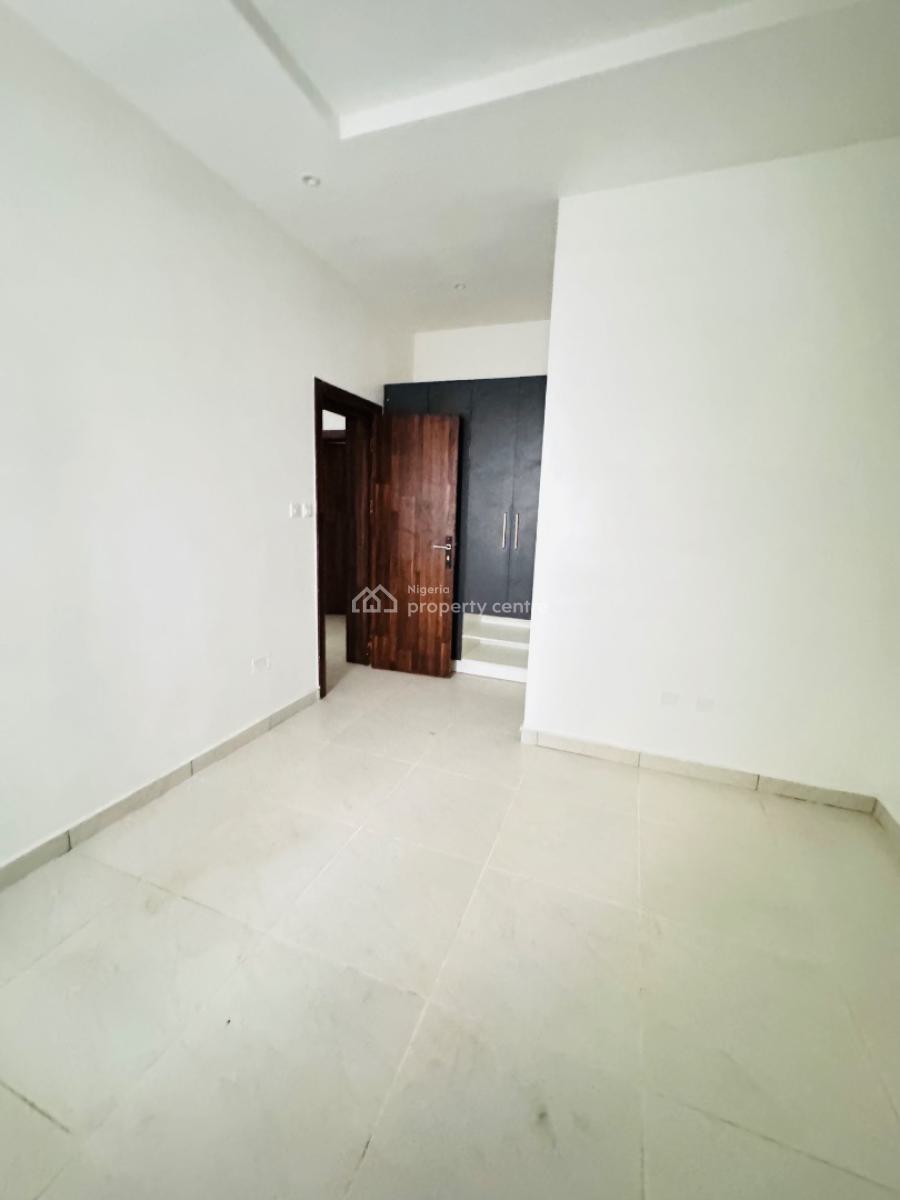 Brand New Spacious 2 Bedroom Apartment, Orchid Road, Lekki, Lagos, Block of Flats for Sale