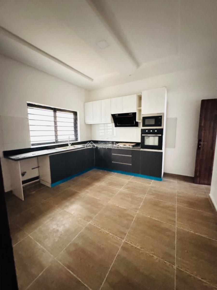 Brand New Spacious 3 Bedroom Apartment Available, Orchid Road, Lekki, Lagos, Block of Flats for Sale