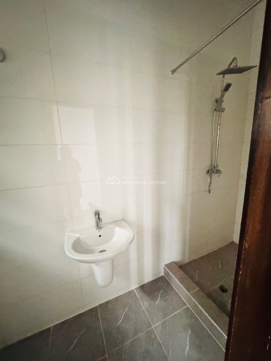 Brand New Spacious 3 Bedroom Apartment Available, Orchid Road, Lekki, Lagos, Block of Flats for Sale