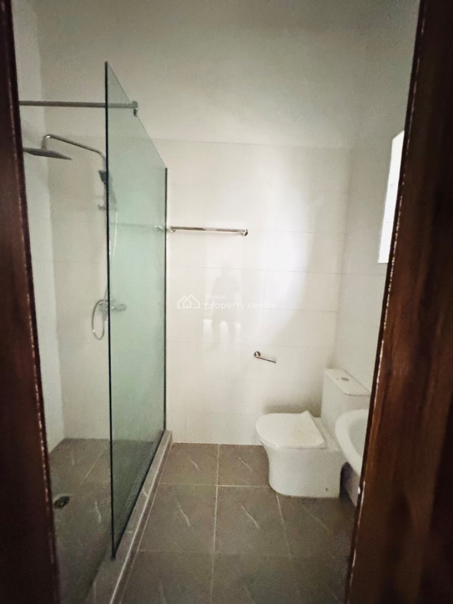 Brand New Spacious 3 Bedroom Apartment Available, Orchid Road, Lekki, Lagos, Block of Flats for Sale