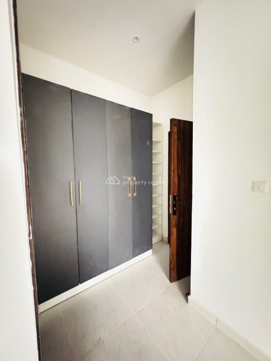 Brand New Spacious 3 Bedroom Apartment Available, Orchid Road, Lekki, Lagos, Block of Flats for Sale