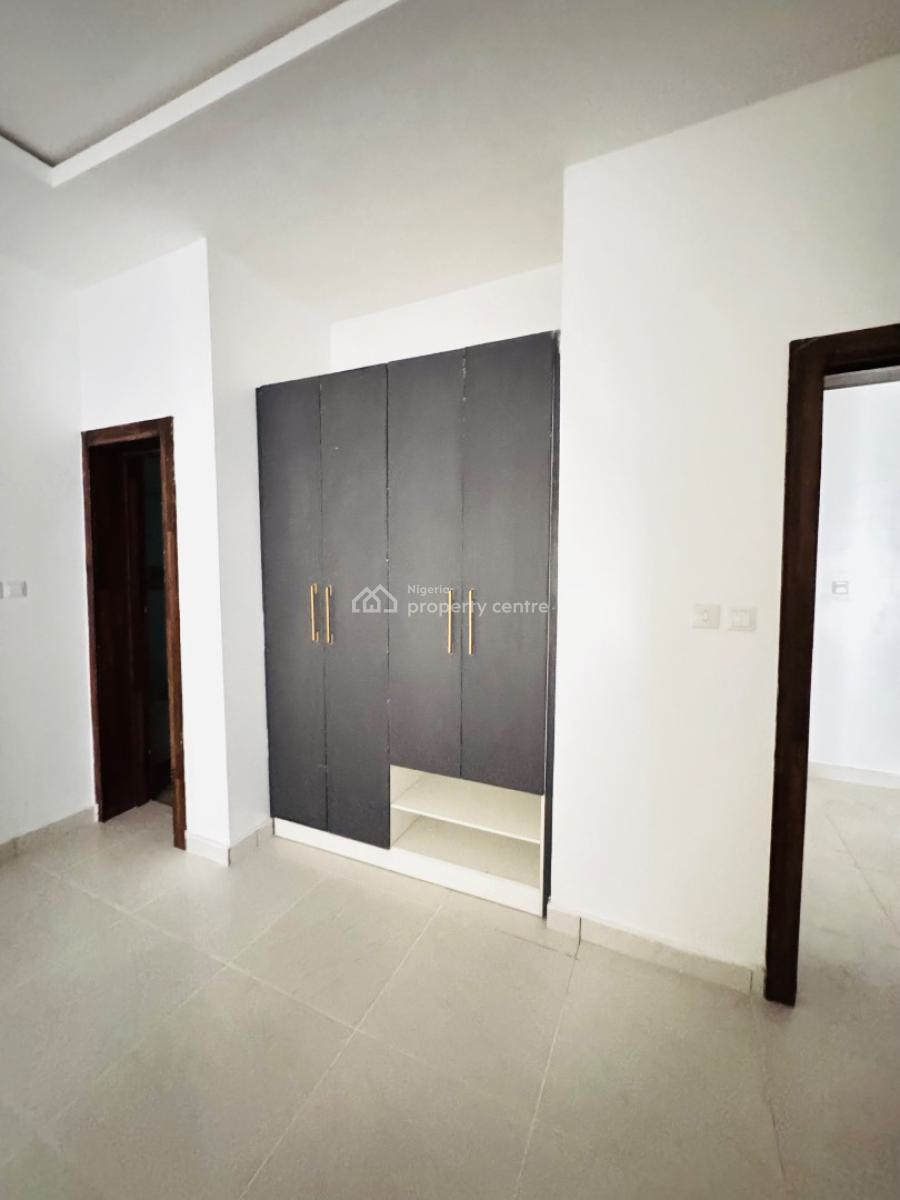 Brand New Spacious 3 Bedroom Apartment Available, Orchid Road, Lekki, Lagos, Block of Flats for Sale