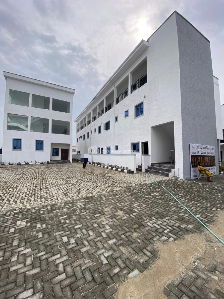 2 Bedroom Penthouse Apartment, Sangotedo, Ajah, Lagos, Flat / Apartment for Sale