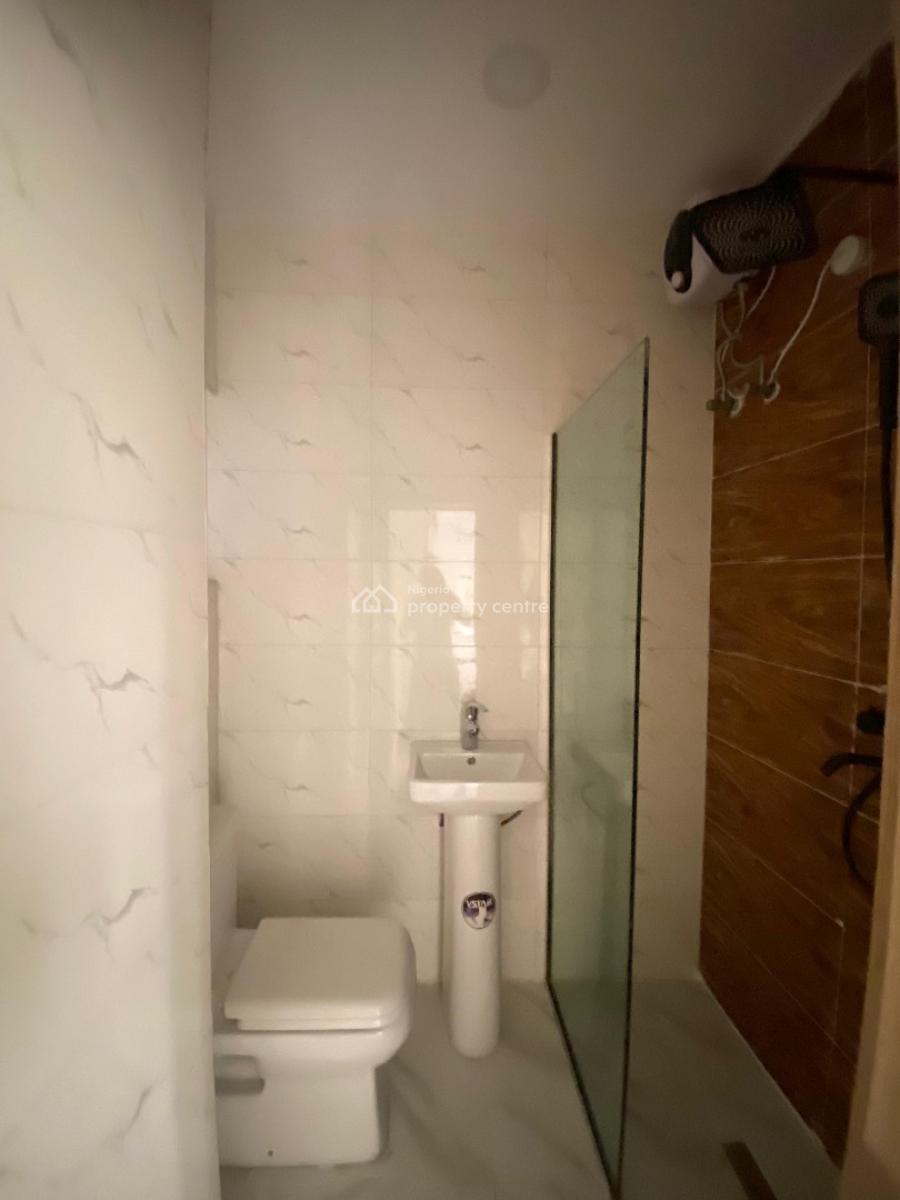 2 Bedroom Flat, Sangotedo, Ajah, Lagos, Flat / Apartment for Sale