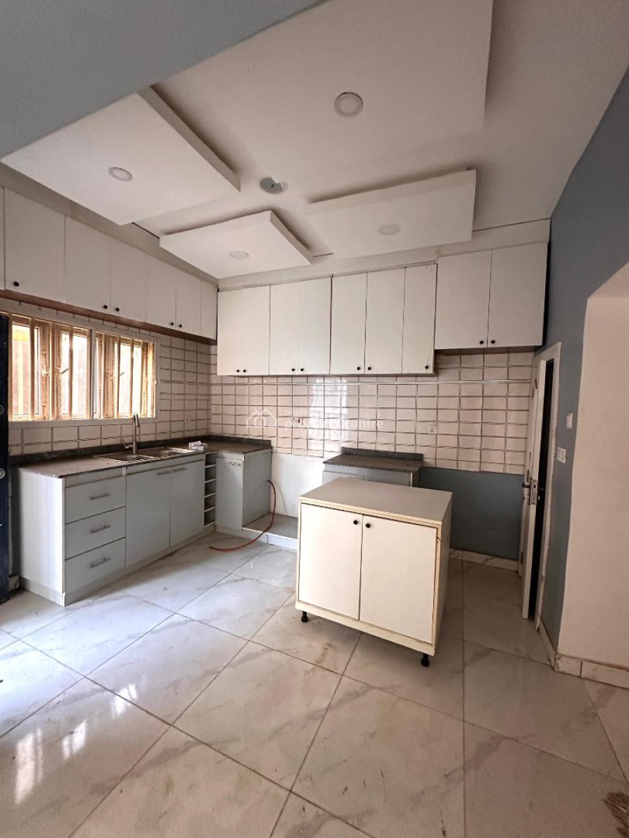 Spacious 4bedrooms Terrace Duplex with Bq, Jahi Gilmore, Jahi, Abuja, Terraced Duplex for Rent