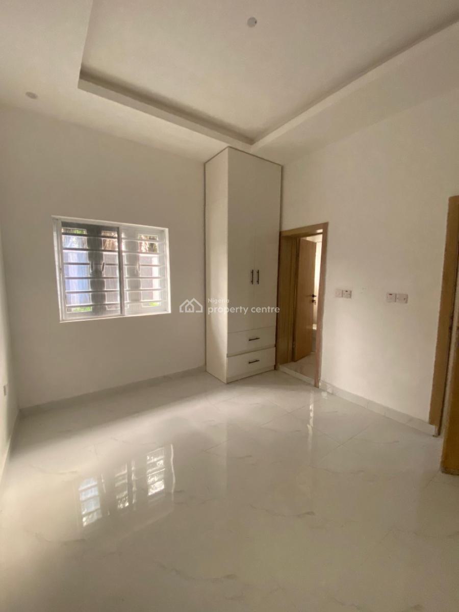 3 Bedroom Flat Apartment, Sangotedo, Ajah, Lagos, Flat / Apartment for Sale