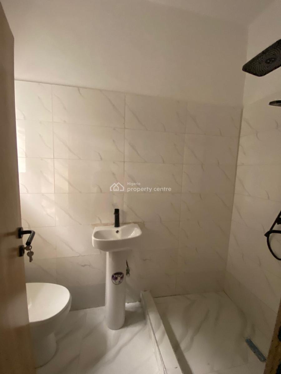 3 Bedroom Flat Apartment, Sangotedo, Ajah, Lagos, Flat / Apartment for Sale