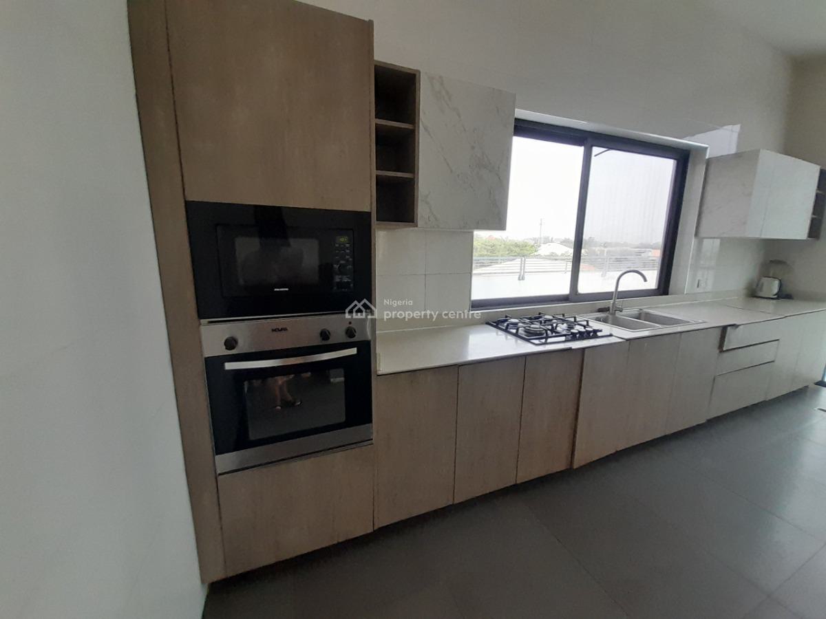 Fully Furnished and Serviced Two-bedroom Penthouse Suite, 1st Avenue, Gwarinpa, Abuja, Flat / Apartment for Rent