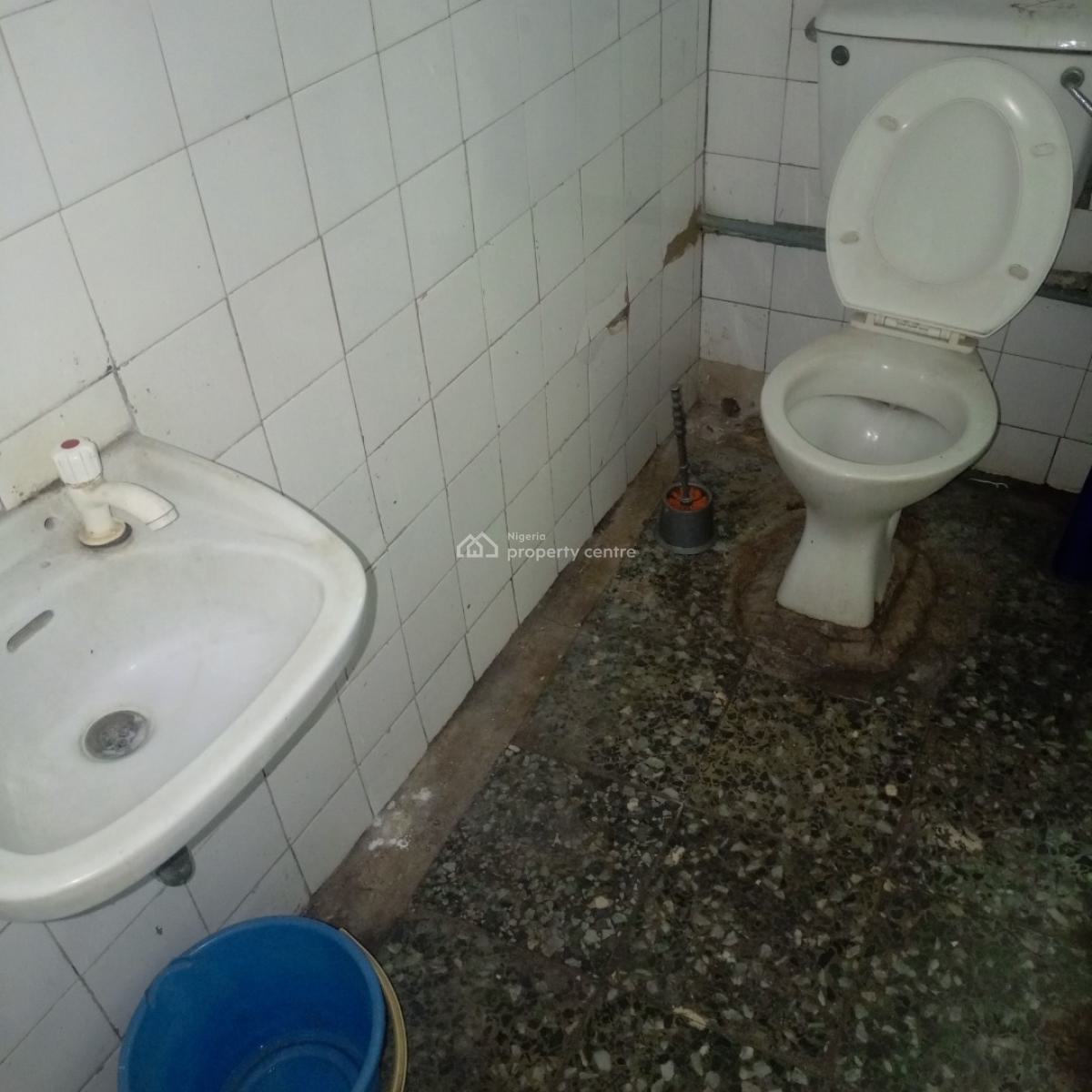 Nice and Spacious 2 Bedroom Flat Upstairs Office Space, Tejuosho, Yaba, Lagos, Flat / Apartment for Rent