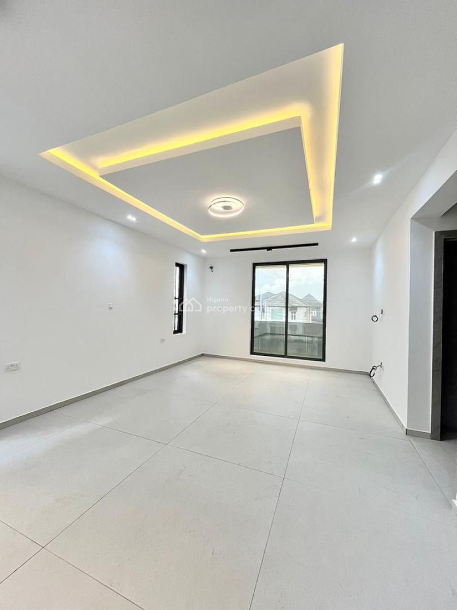 4 Bedroom Semi Detached Duplex + Bq, Lekki Phase 1, Lekki, Lagos, Flat / Apartment for Rent