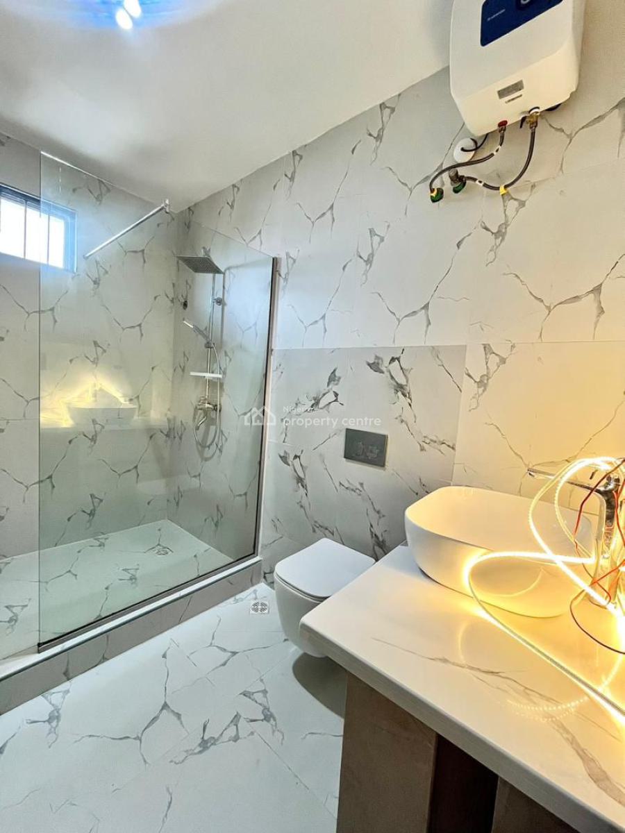 4 Bedroom Semi Detached Duplex + Bq, Lekki Phase 1, Lekki, Lagos, Flat / Apartment for Rent