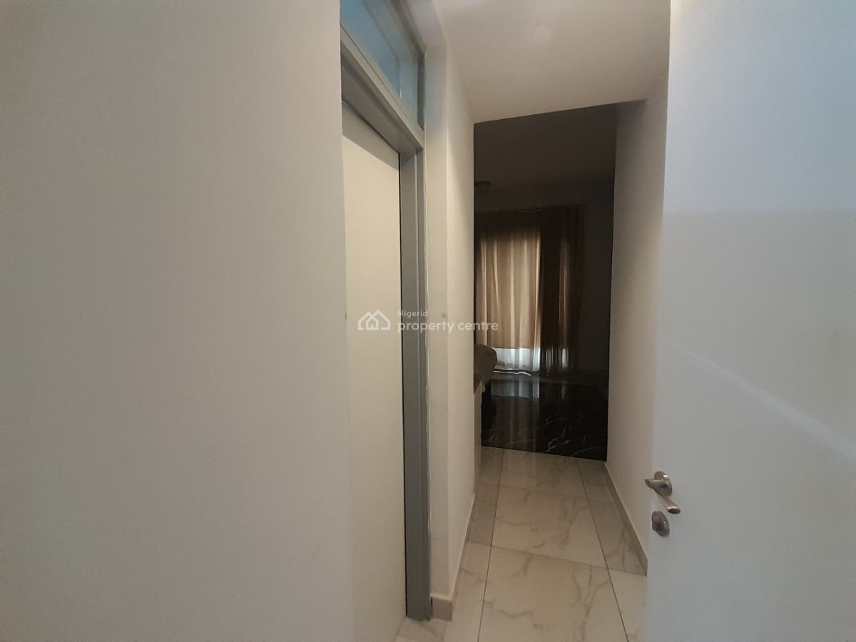 Exquisitely Furnished Three-bedroom Luxury Penthouse, By Bannex Bridge, Mabushi, Abuja, Flat / Apartment for Rent