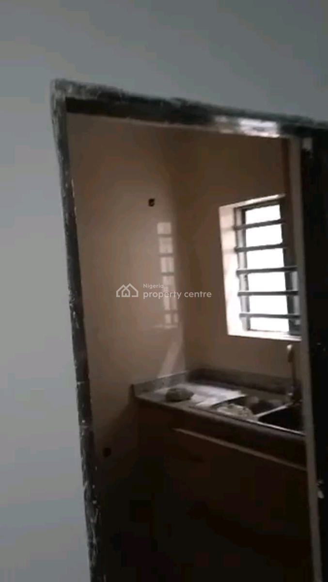 a Modern Portable 2 Bedroom Upflat with 2 Toilets, 2 Bath, Off Odunsi Road, Bariga, Shomolu, Lagos, Flat / Apartment for Rent