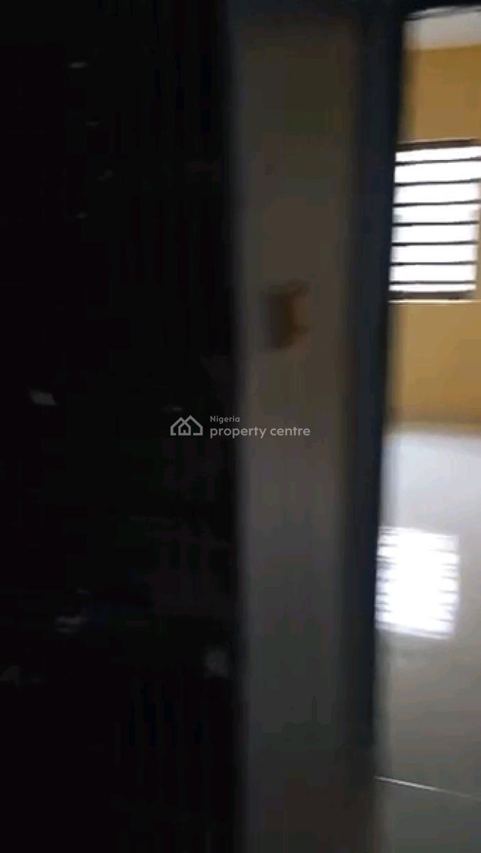 a Modern Portable 2 Bedroom Upflat with 2 Toilets, 2 Bath, Off Odunsi Road, Bariga, Shomolu, Lagos, Flat / Apartment for Rent