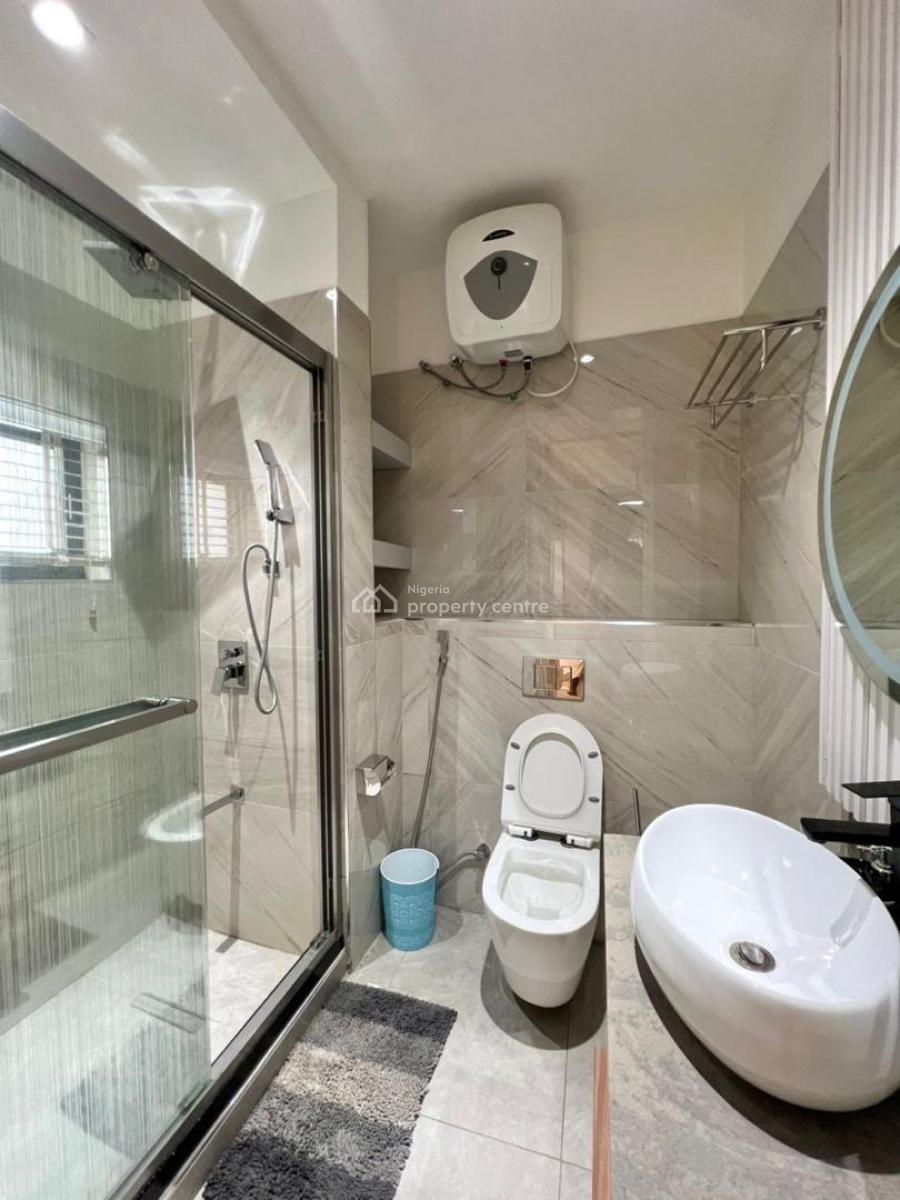 Lovely Three Bedroom Apartment with Bq, Ikoyi, Lagos, Flat / Apartment for Rent