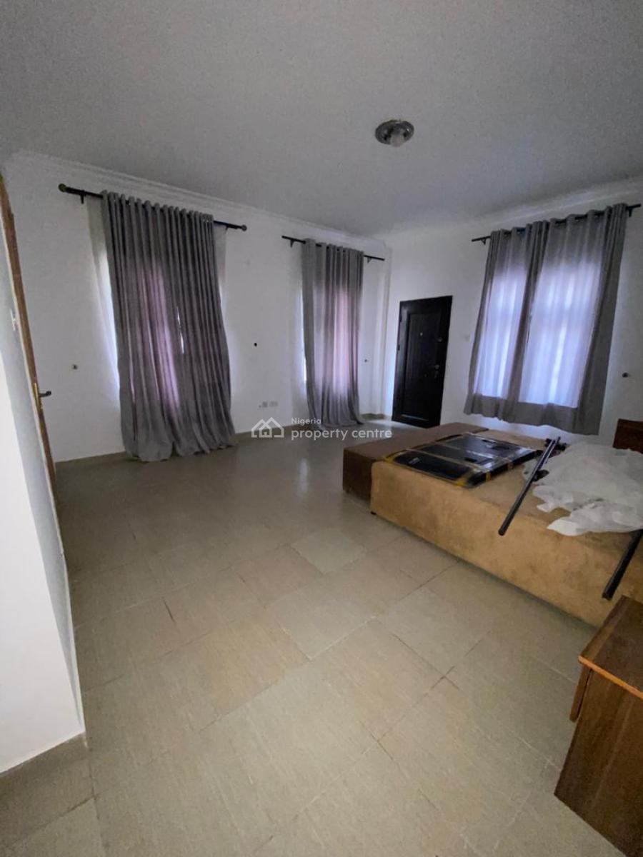 Standard Partially Furnised 3-bedroom Flat Within Dideolu Estate  Vi, Dideolu Estate , Off Ligali  Ayorinde, Victoria Island (vi), Lagos, Semi-detached Bungalow for Rent