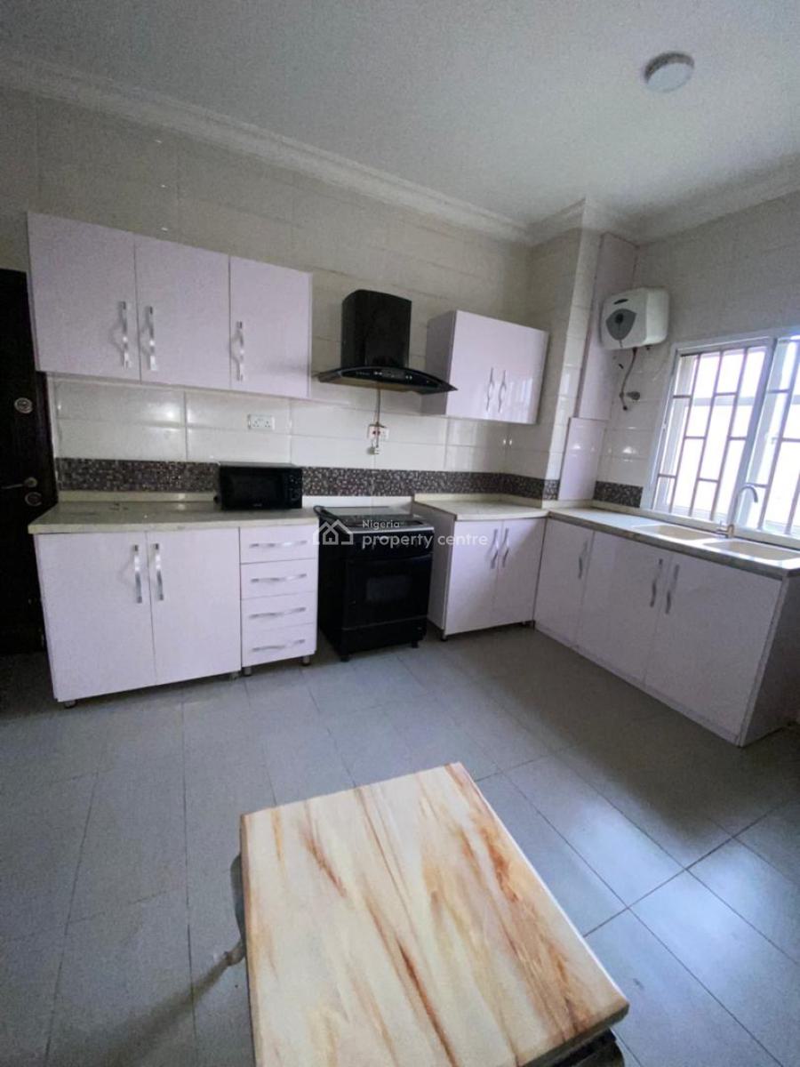 Standard Partially Furnised 3-bedroom Flat Within Dideolu Estate  Vi, Dideolu Estate , Off Ligali  Ayorinde, Victoria Island (vi), Lagos, Semi-detached Bungalow for Rent
