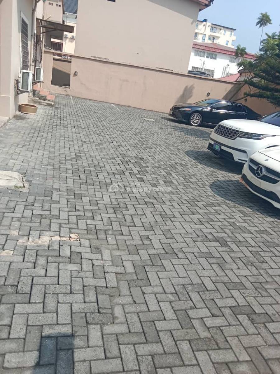 Standard 2bedroom Flat with Bq Within Dideolu Estate Vi, Dideolu Estate, Off Ligali Ayorinde, Victoria Island (vi), Lagos, Semi-detached Bungalow for Rent