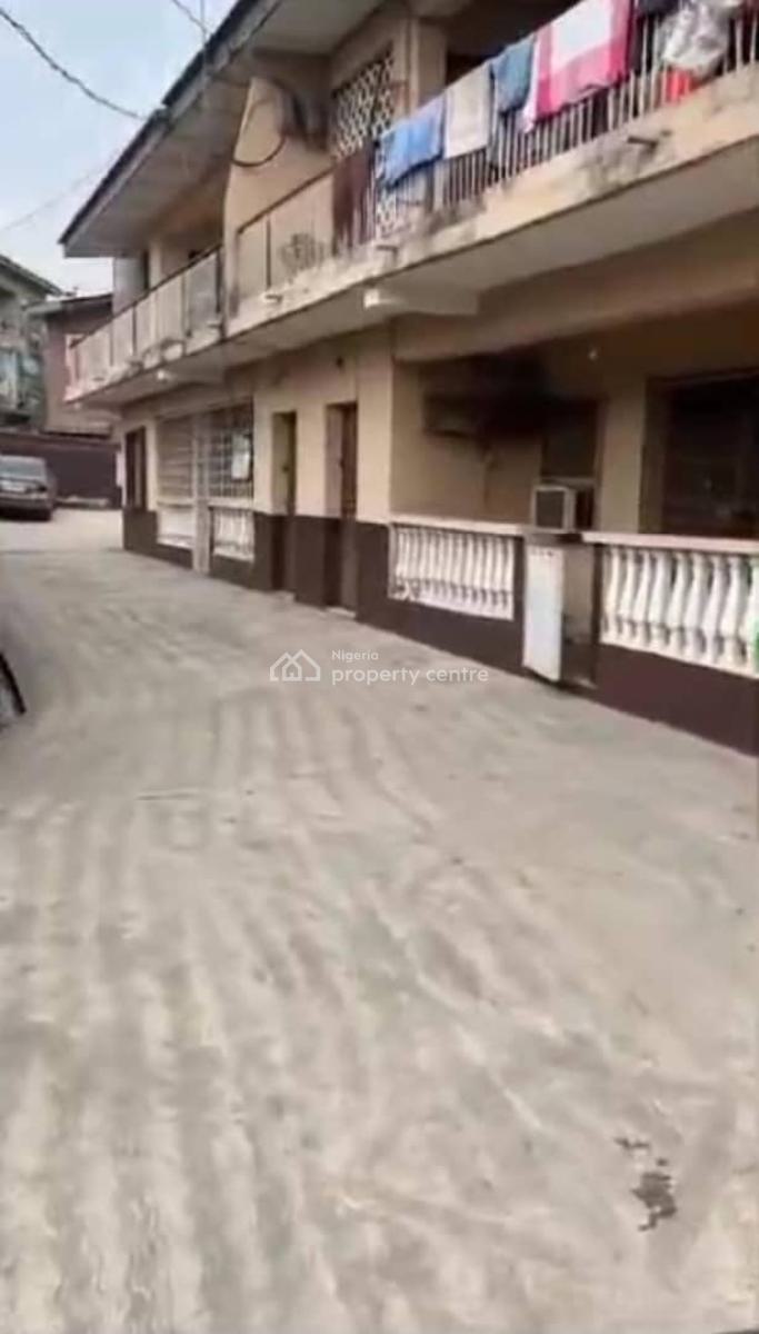 Block of Flats on a Massive Land, Mende, Maryland, Lagos, Block of Flats for Sale