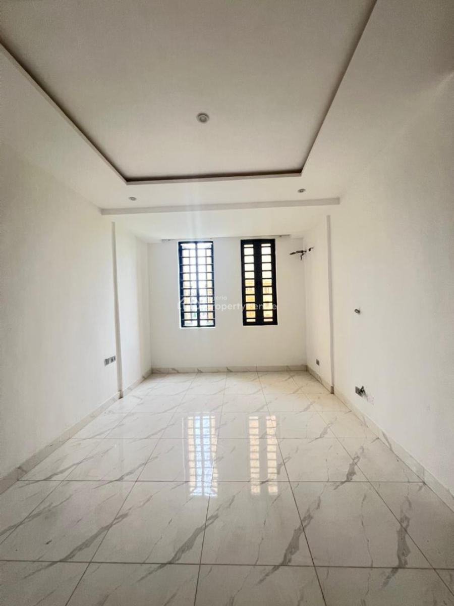 2 Bedroom Apartment Suitable for Investment in Secured Estate, Lekki Phase 1, Lekki, Lagos, Flat / Apartment for Sale