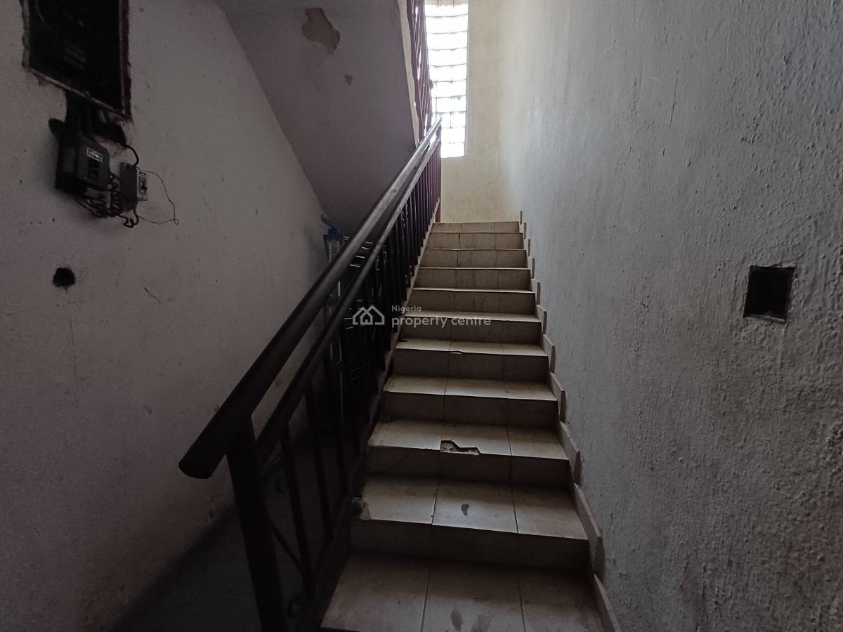 20 Rooms Hotel / Guest House, Zone 2, Wuse, Abuja, Hotel / Guest House for Rent