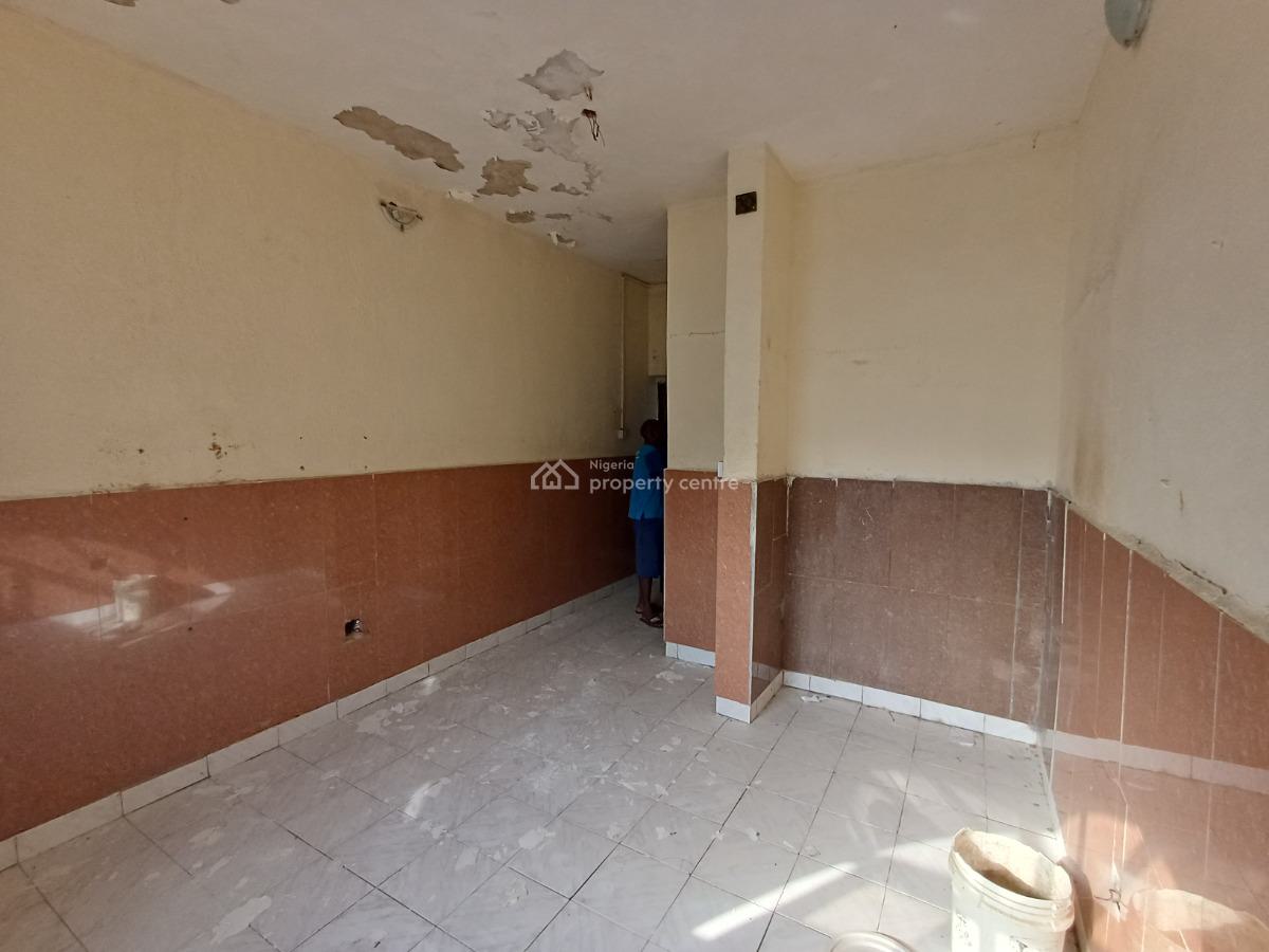 20 Rooms Hotel / Guest House, Zone 2, Wuse, Abuja, Hotel / Guest House for Rent