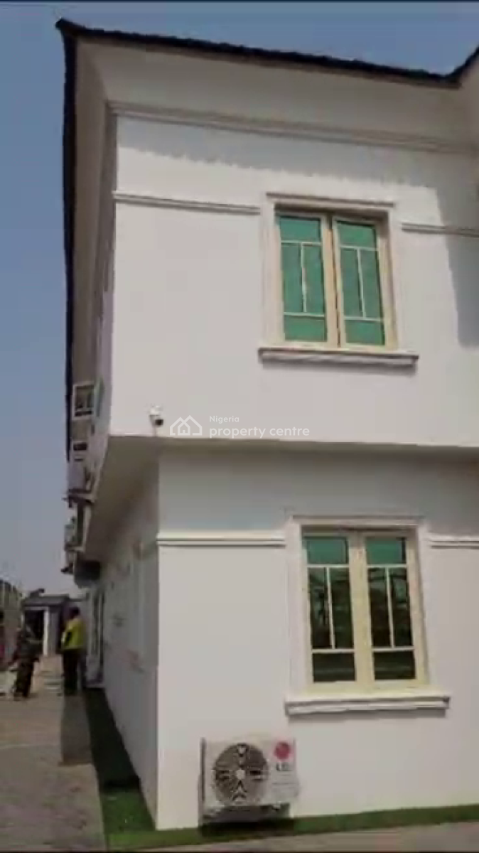 5 Bedroom Duplex + 2 Units of 2 Bedroom Flat, Ipaja, Lagos, Detached Duplex for Sale