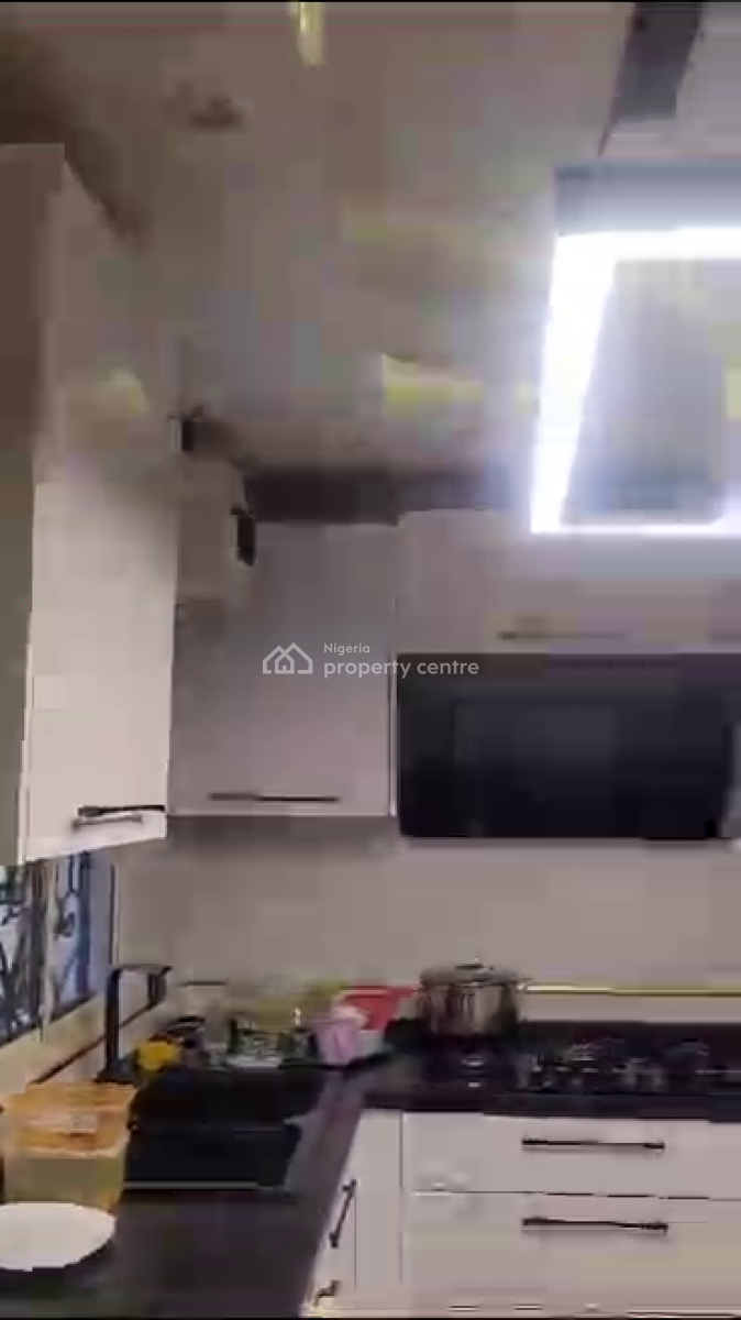 5 Bedroom Duplex + 2 Units of 2 Bedroom Flat, Ipaja, Lagos, Detached Duplex for Sale