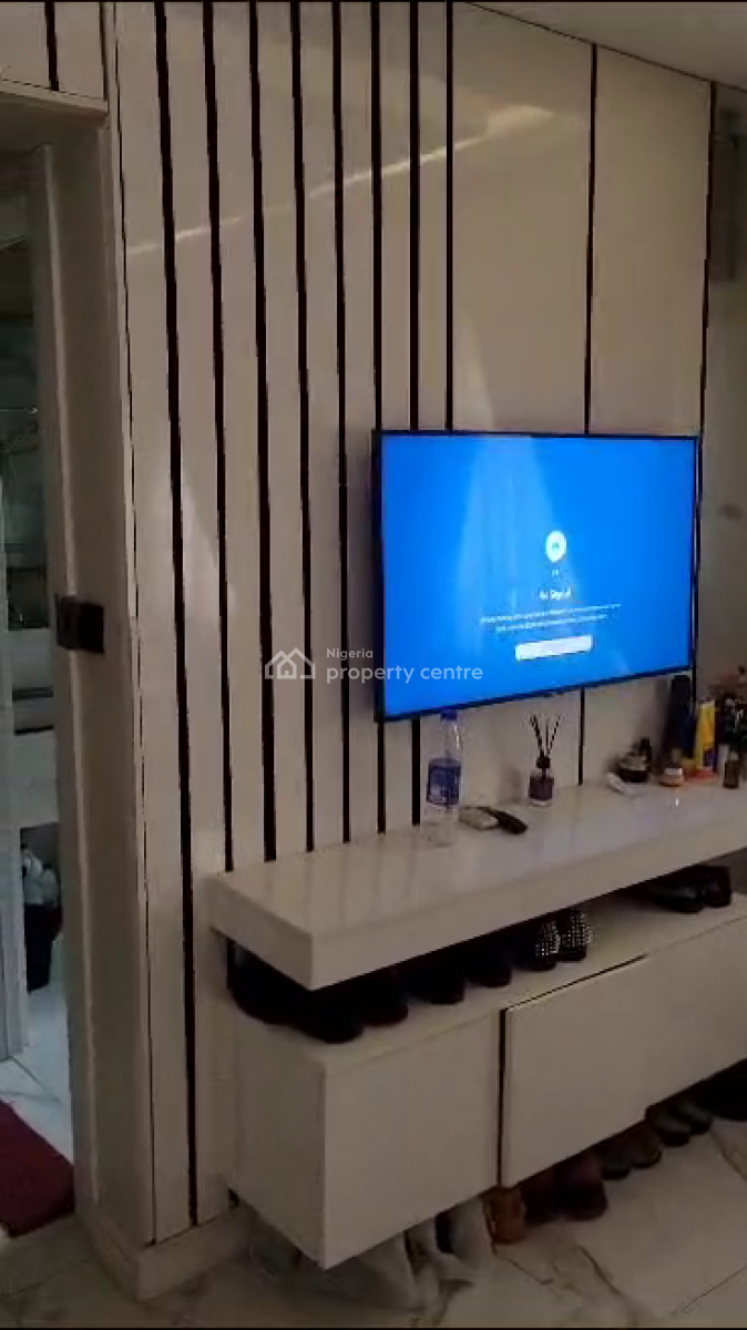 5 Bedroom Duplex + 2 Units of 2 Bedroom Flat, Ipaja, Lagos, Detached Duplex for Sale