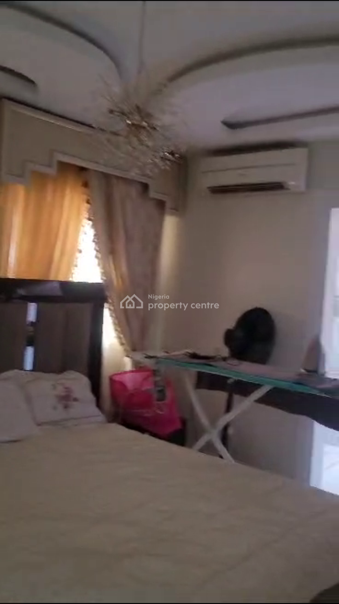 5 Bedroom Duplex + 2 Units of 2 Bedroom Flat, Ipaja, Lagos, Detached Duplex for Sale