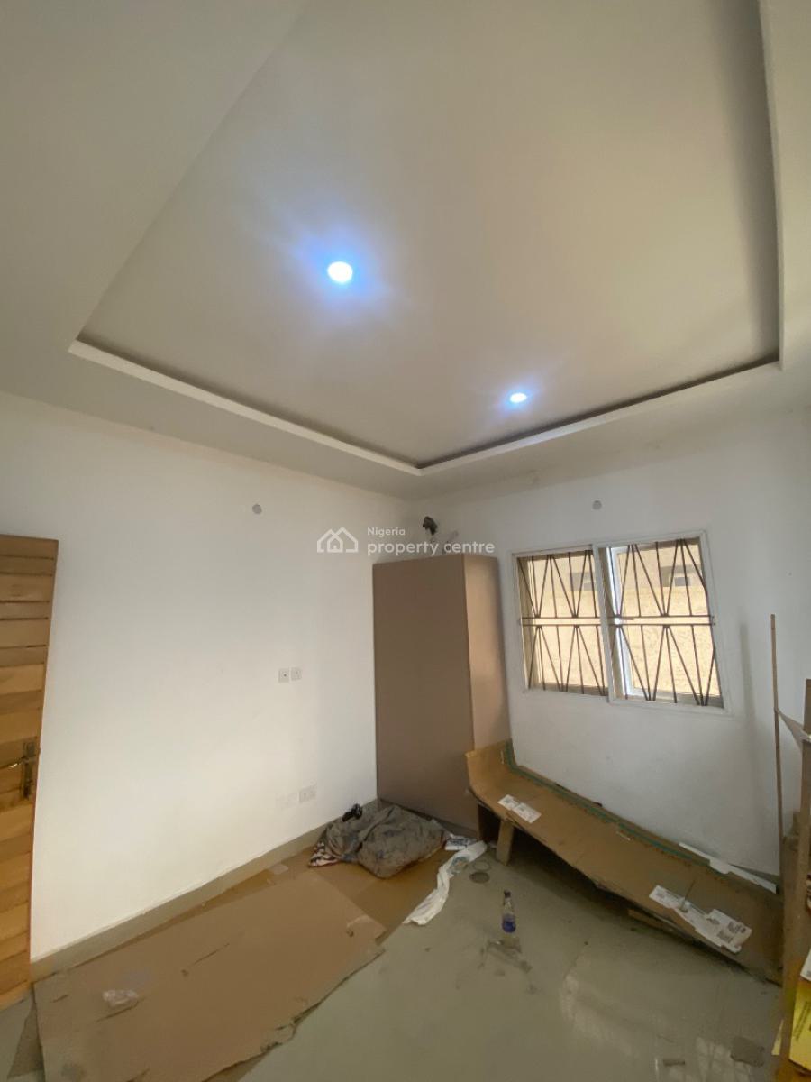 Standard 3 Bedroom Apartment, Ogombo, Ajah, Lagos, Flat / Apartment for Rent