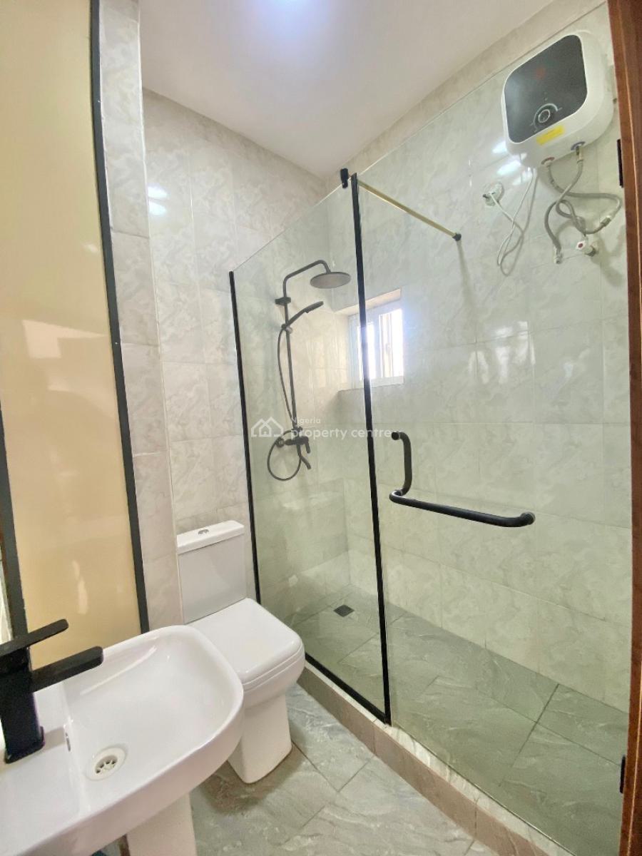 Well Built 3 Bedroom Apartment with Elevator, Gym, Swimming Pool, Lekki Phase 1, Lekki, Lagos, Flat / Apartment for Rent