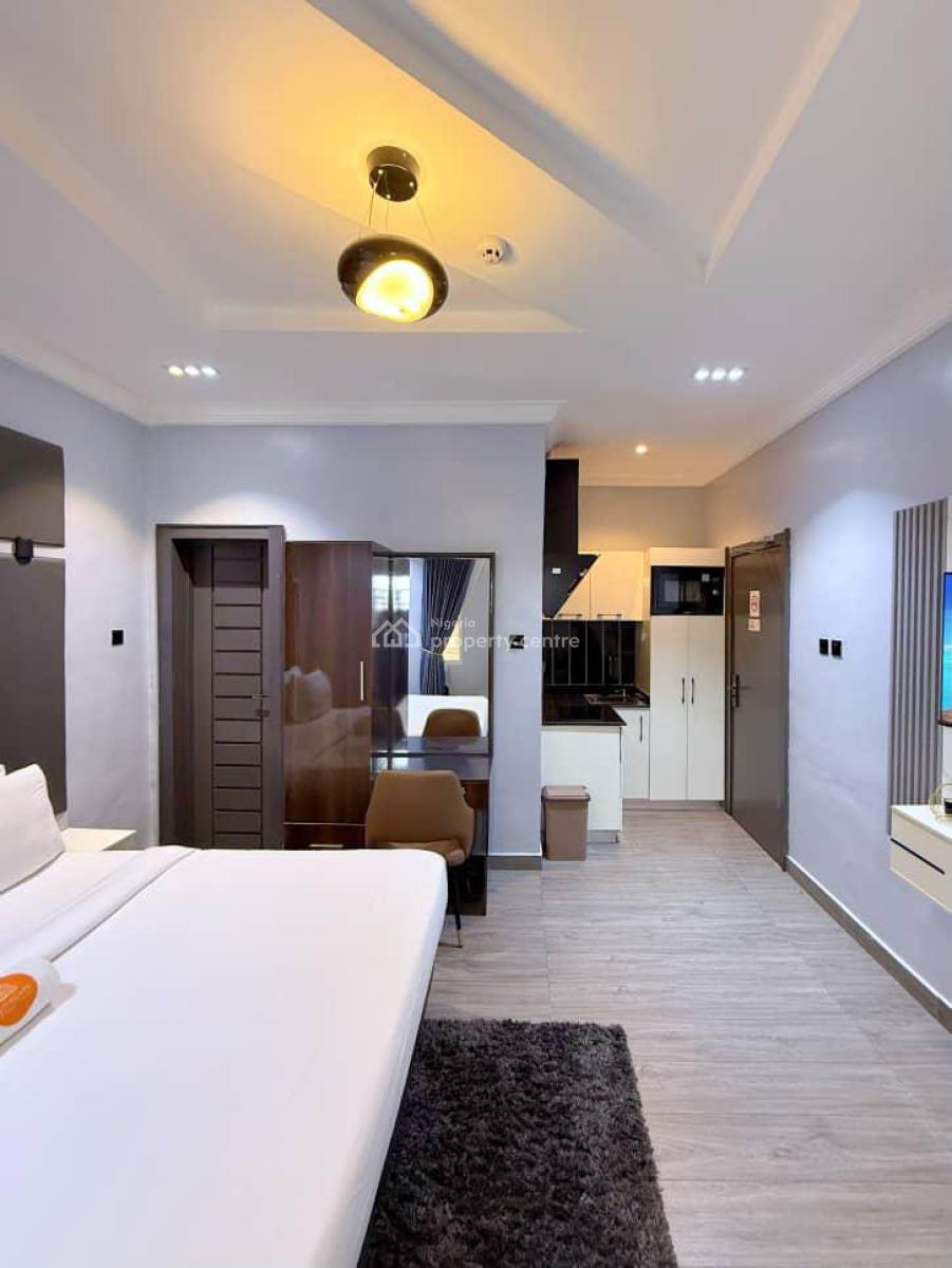 Beautifully Furnished 2 Bedroom with Modern Comfort Avail for December Stay, Opebi, Ikeja, Lagos, Flat / Apartment Short Let