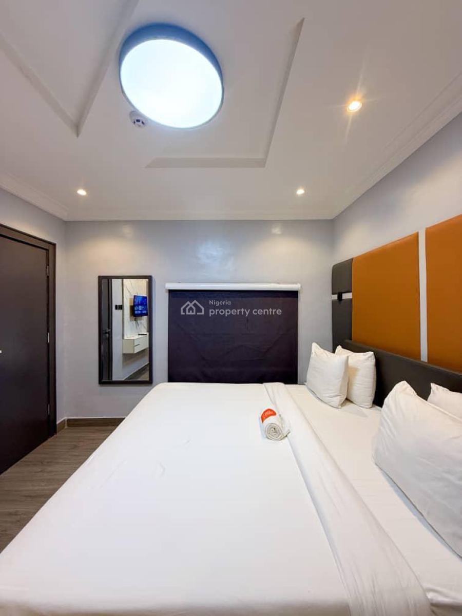 Beautifully Furnished 2 Bedroom with Modern Comfort Avail for December Stay, Opebi, Ikeja, Lagos, Flat / Apartment Short Let