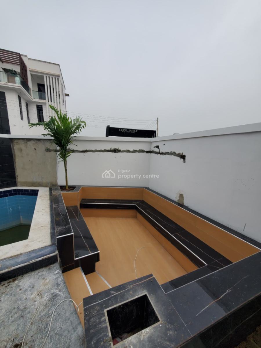 Impressively Built 5 Bedroom Triplex  Bq, Lekki, Lagos, Detached Duplex for Sale