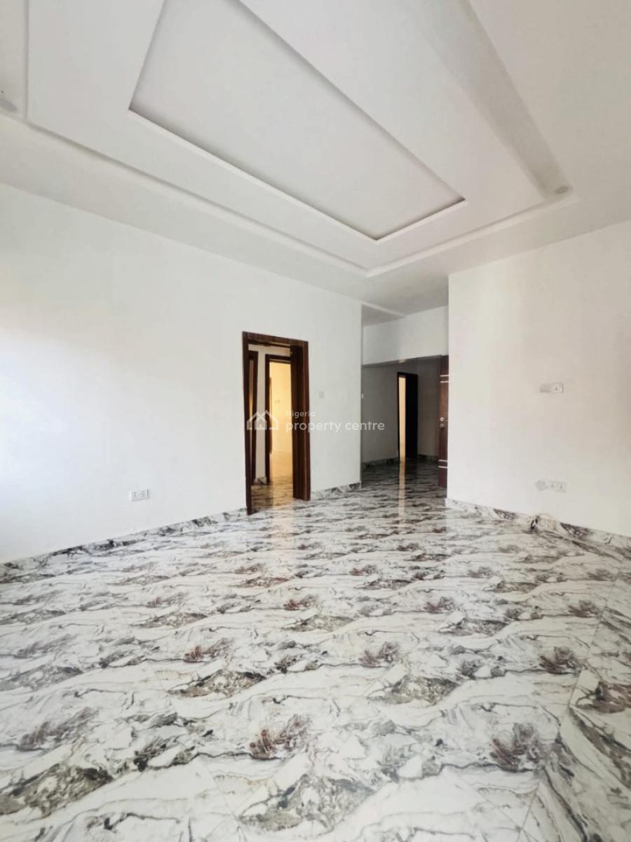 Well Built 3-bedroom Apartments, Lekki Phase 1, Lekki, Lagos, Flat / Apartment for Rent