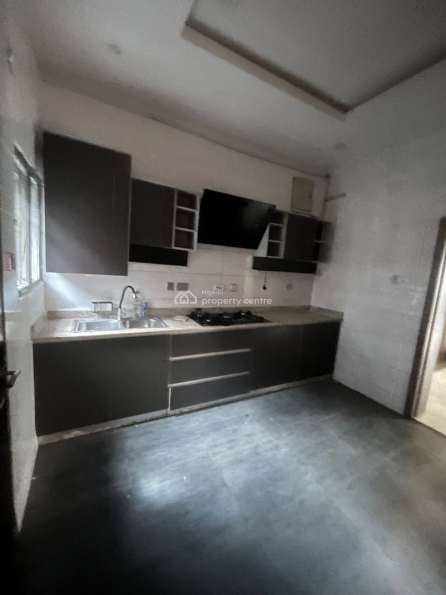 Luxury Clean 3 Bedroom Duplex, Mobil Road Ilaje, Ajah, Lagos, Terraced Duplex for Rent