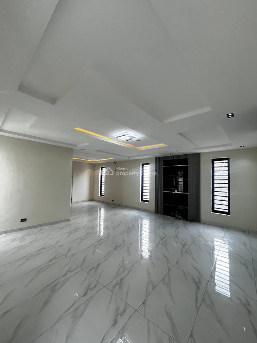 5 Bedroom Detached House with Bq, Ikota, Lekki, Lagos, Detached Duplex for Sale