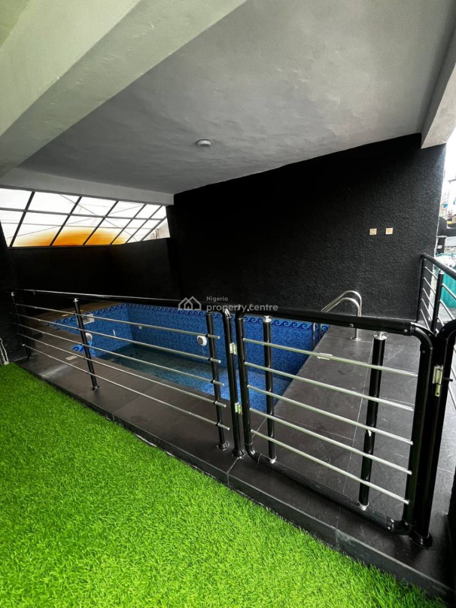 5 Bedroom Detached House with Bq, Ikota, Lekki, Lagos, Detached Duplex for Sale