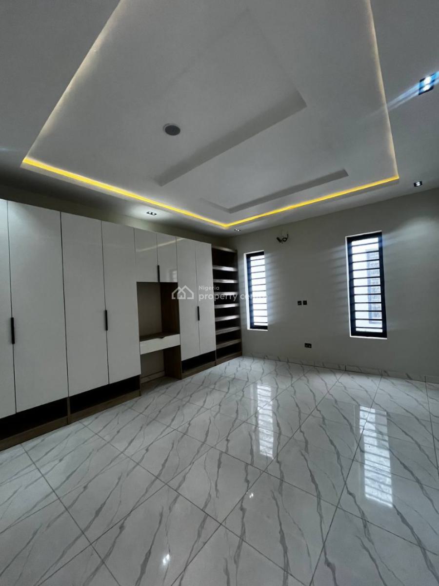 5 Bedroom Detached House with Bq, Ikota, Lekki, Lagos, Detached Duplex for Sale