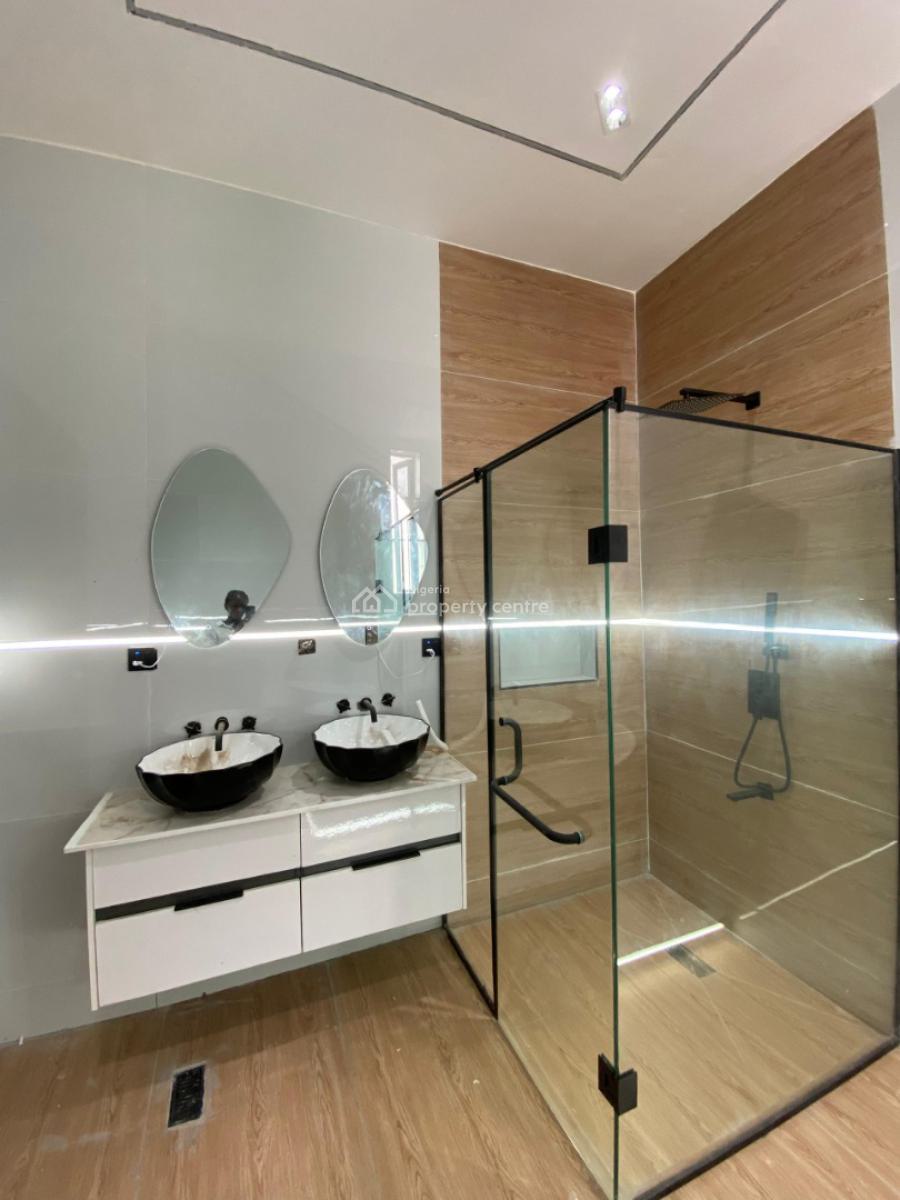 Tastefully Built  5 Bedroom Fully Detached Duplex with Bq, Ajah, Lagos, Detached Duplex for Sale