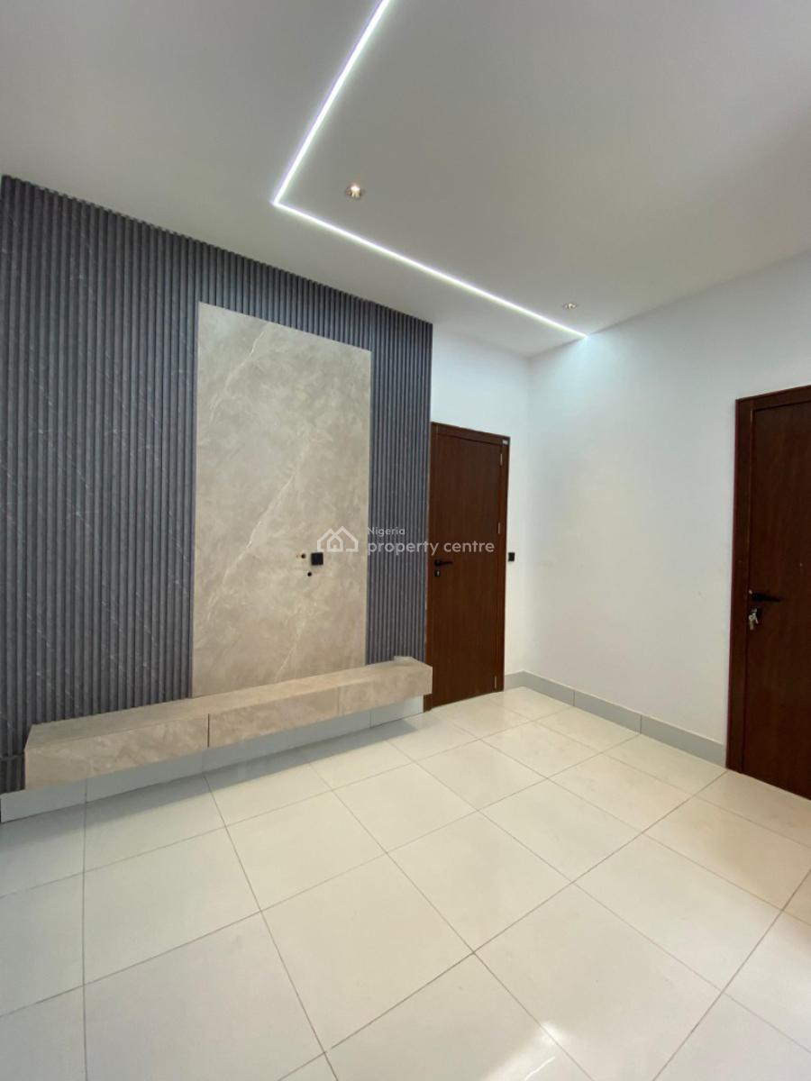 Tastefully Built  5 Bedroom Fully Detached Duplex with Bq, Ajah, Lagos, Detached Duplex for Sale