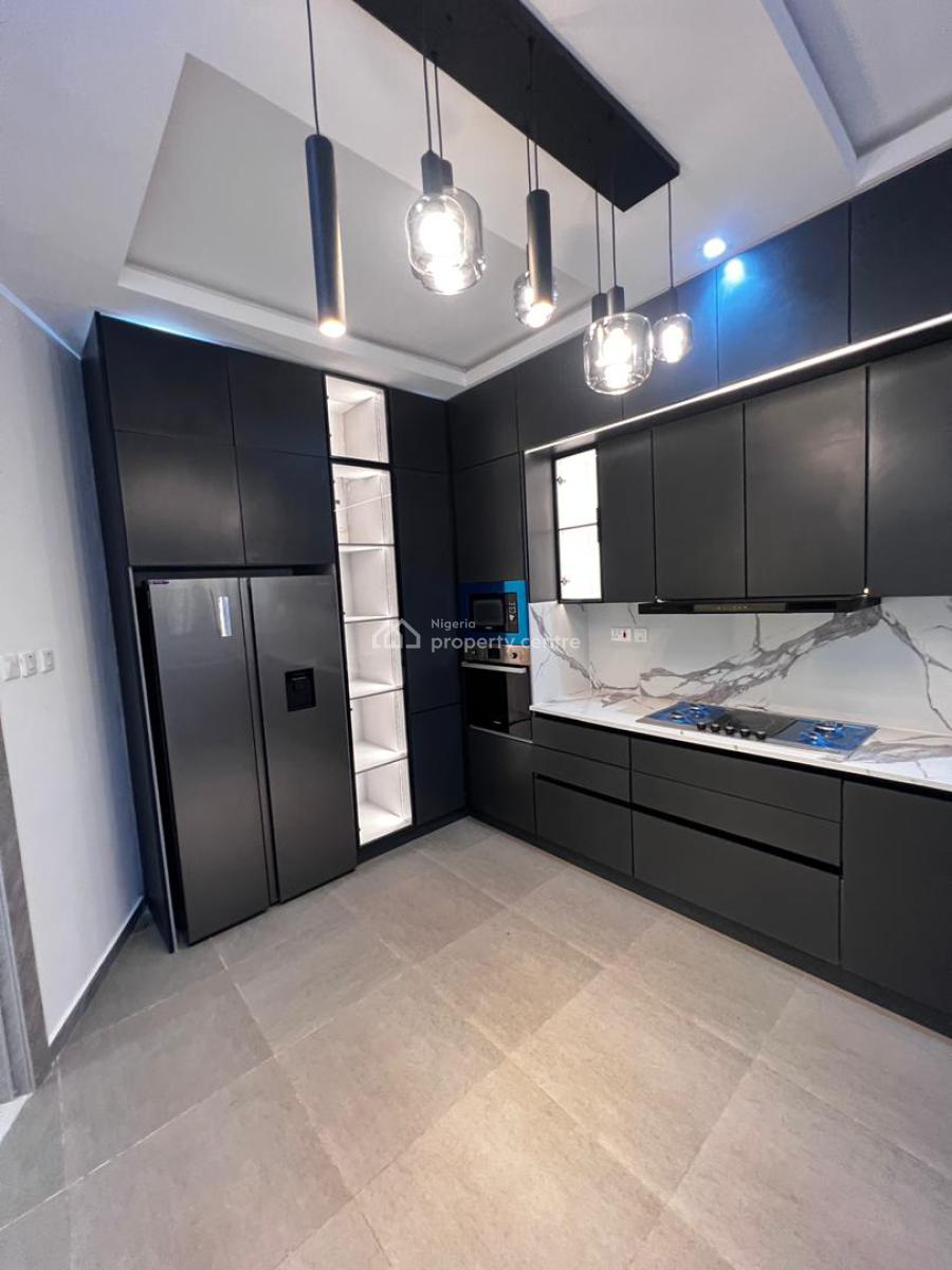 Specious Well Built Luxury  4 Bedroom Semi Detached Duplex, Phase 1, Lekki, Lagos, House for Rent