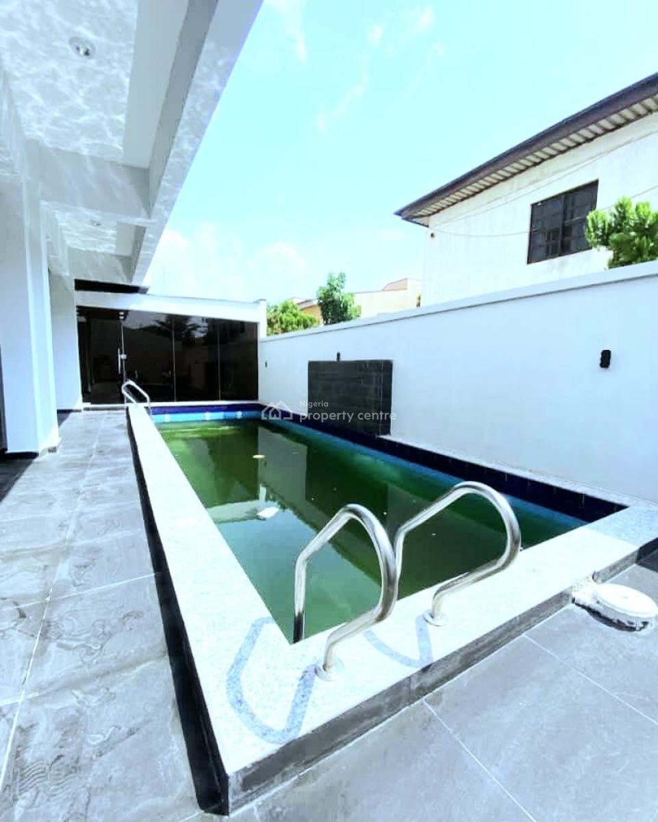 3-bedroom Apartment, Lekki Phase 1, Lekki, Lagos, Flat / Apartment for Sale